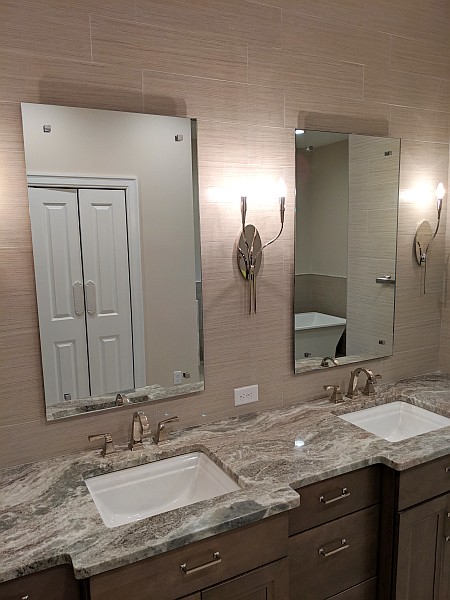 wall mirrors in bathroom